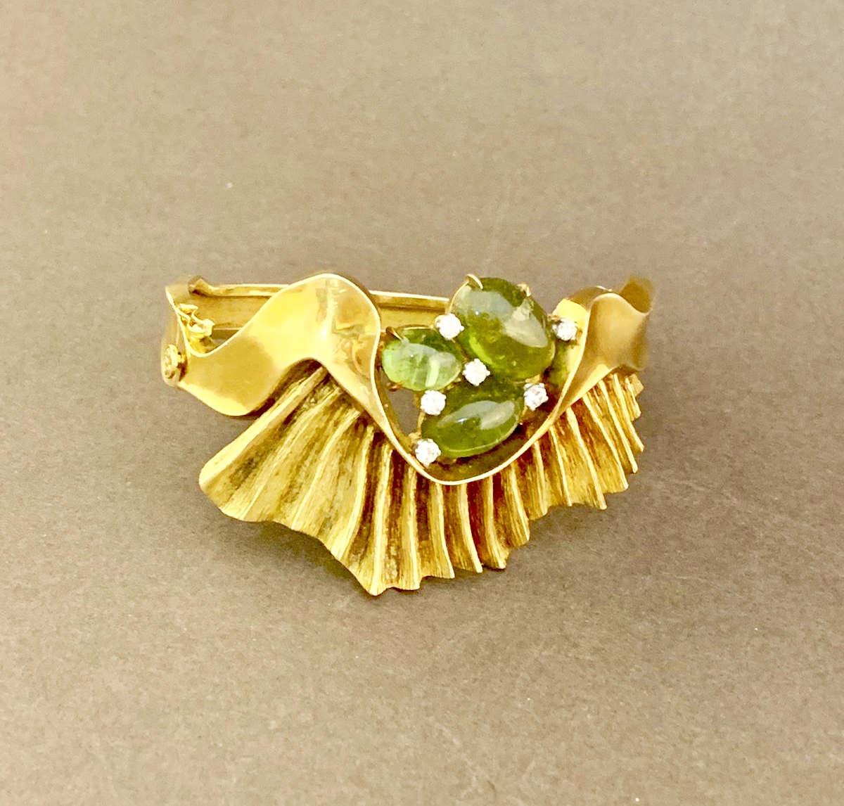 A4BA8391-8C1E-471F-A45D-85CF9C965618_1_201_a