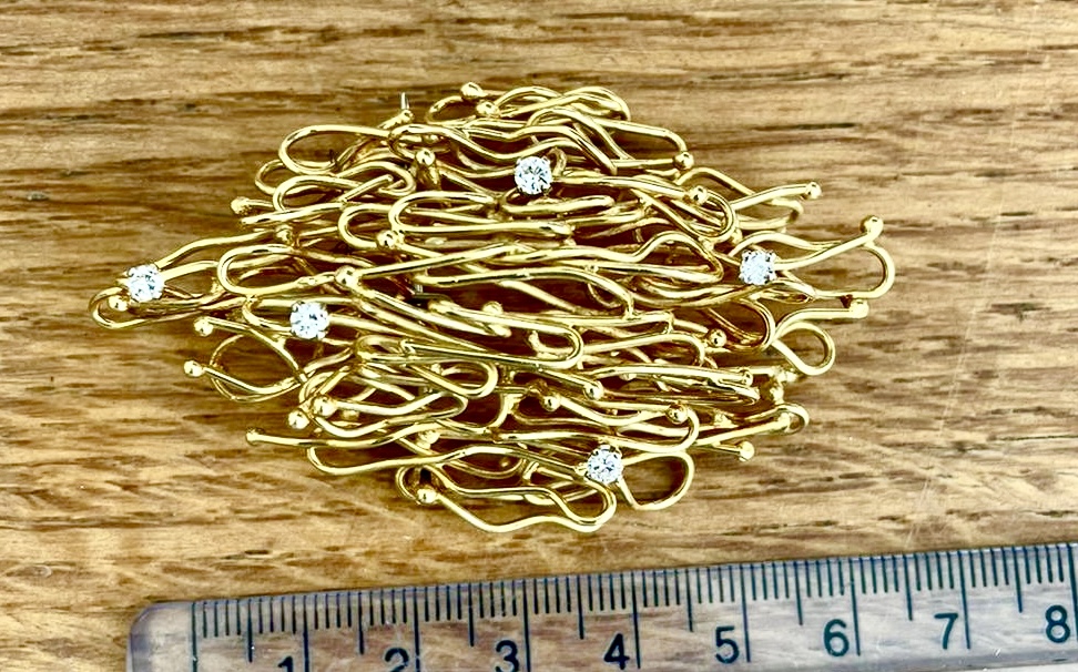 C2606659-E6F0-49E8-B2E7-E7AF1796660D_1_201_a