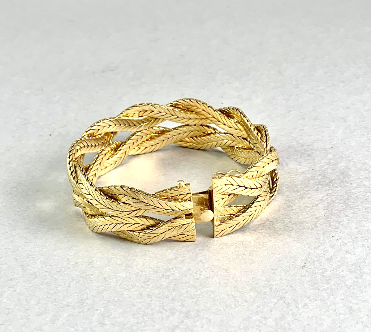 0FBAA979-386A-4C07-B537-B0694D14BAA6_1_201_a