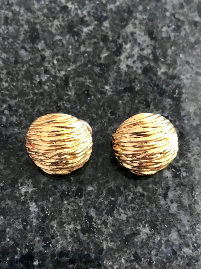 B047D8C3-6C56-4CAC-905E-E9F9445E2EBC