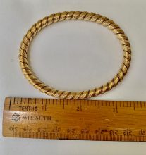 31725FC2-3D4C-4172-9E06-1FFB536E9AF1_1_201_a