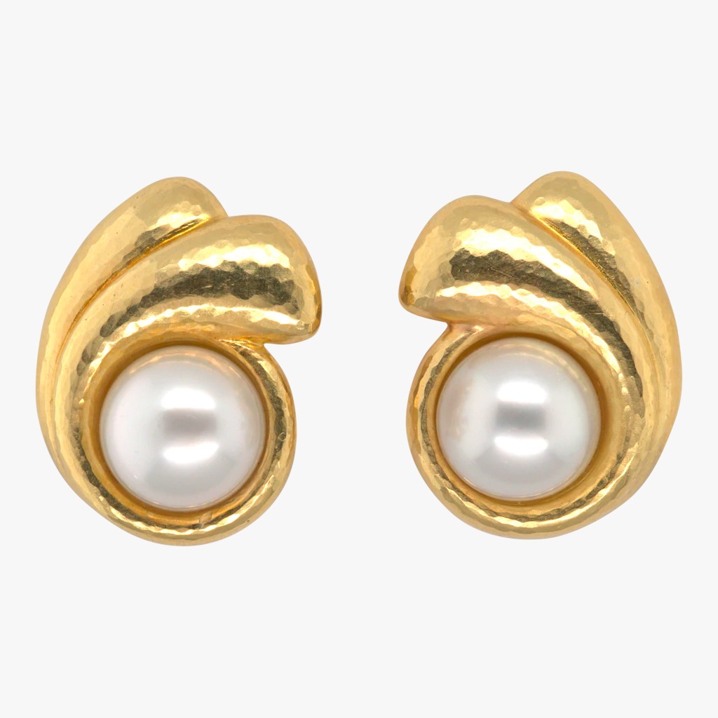 7841914C-63E5-4A7B-9B67-320E45321014