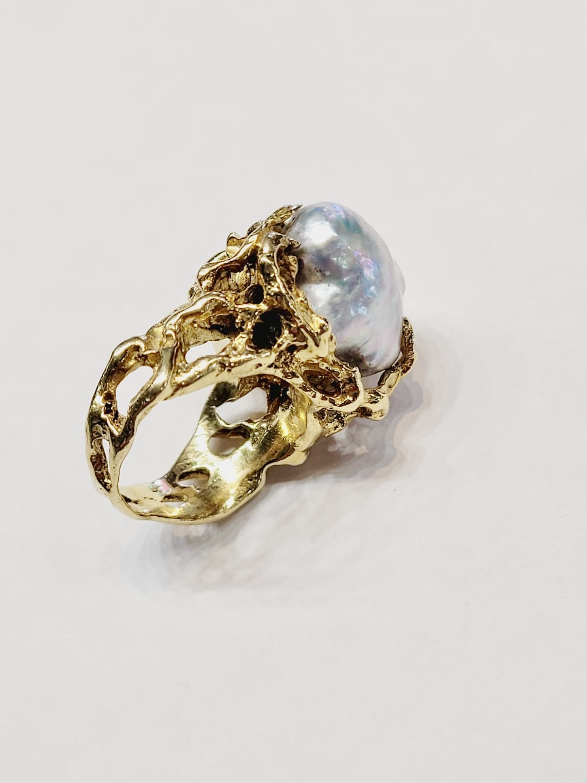 ea9e2706-adf9-4b72-a855-41bc6c5c08f2