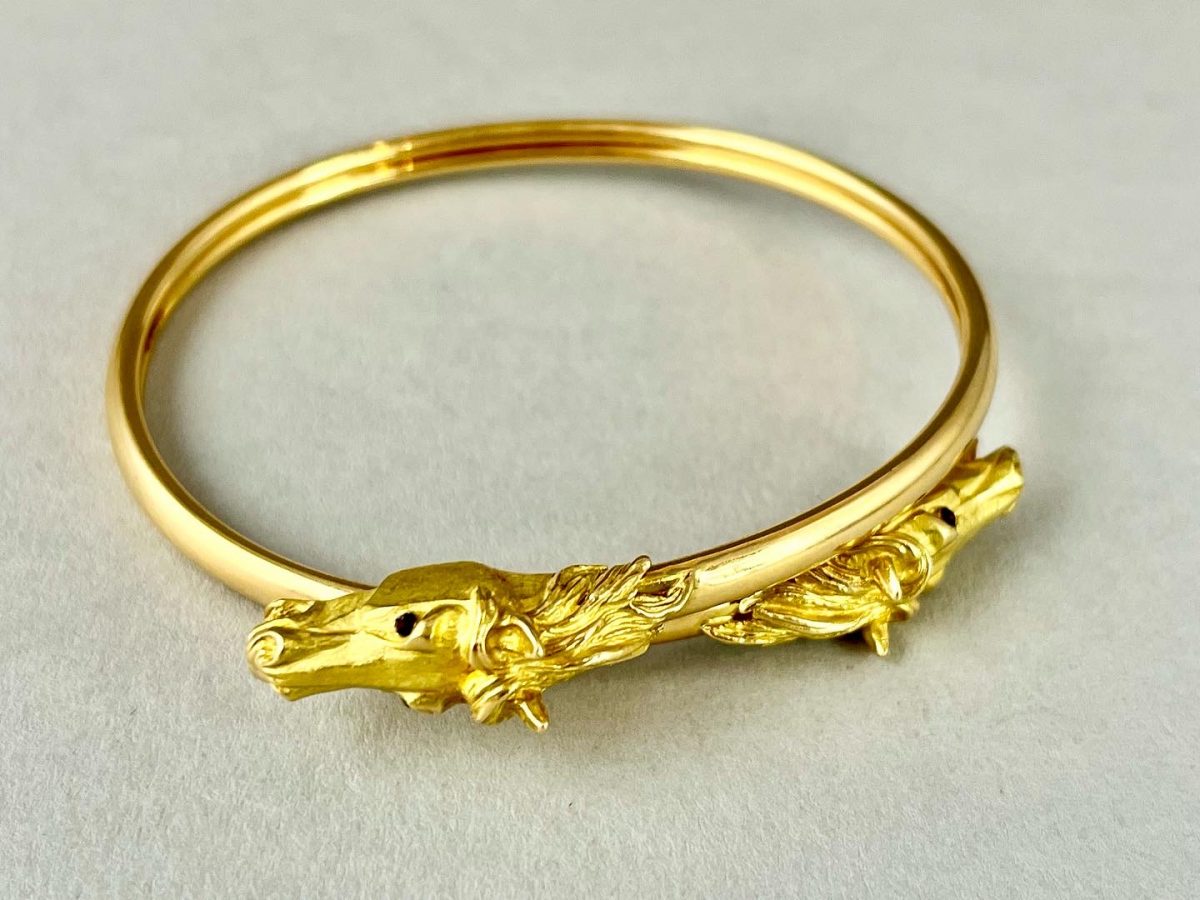 9A862965-F1B7-4E18-8B23-B36CAC6B09DB