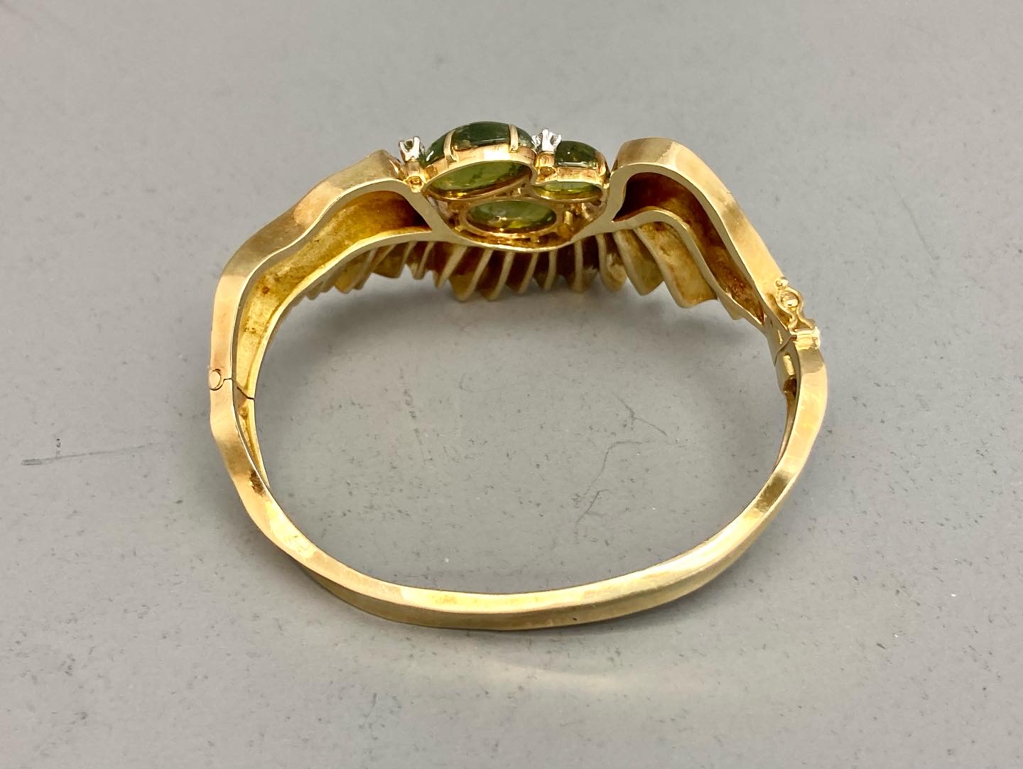 0F1F2187-7E6D-451B-AAAB-D048E911EFC4