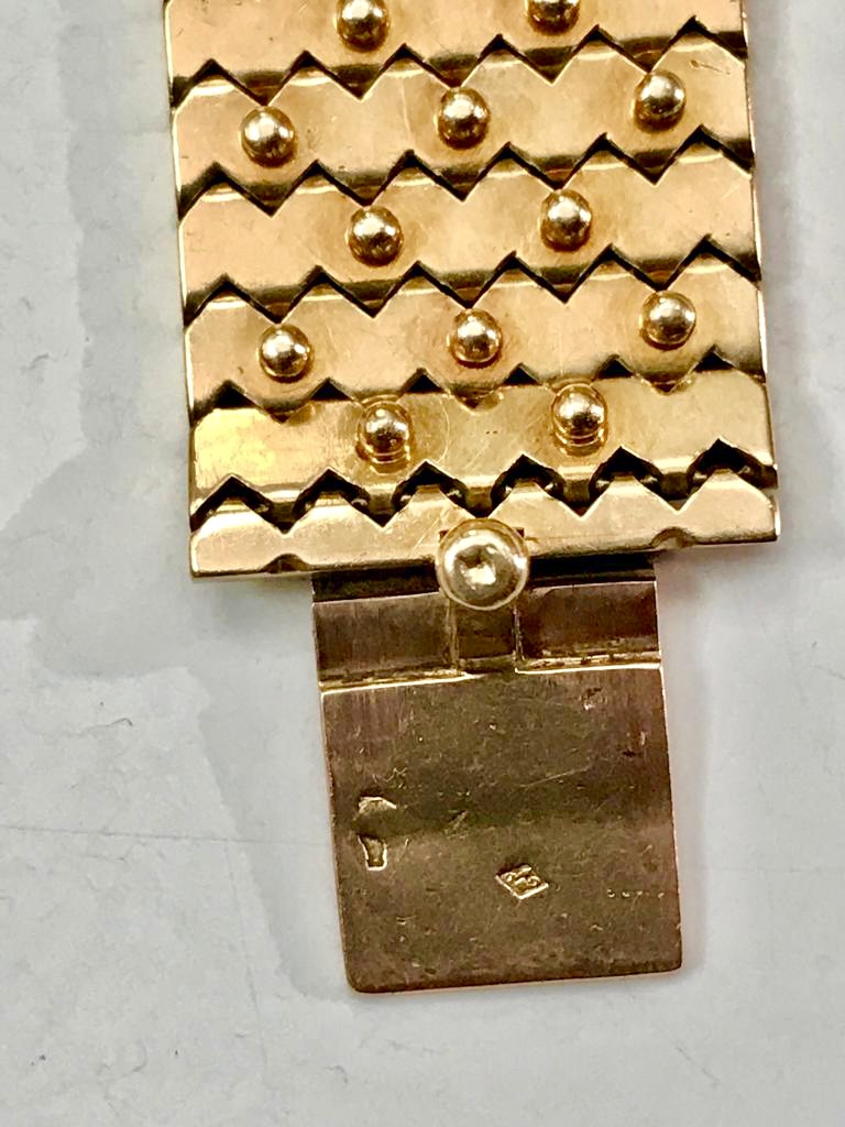 d454f5b2-ec8f-40a9-9d86-1159a1a5a1fc