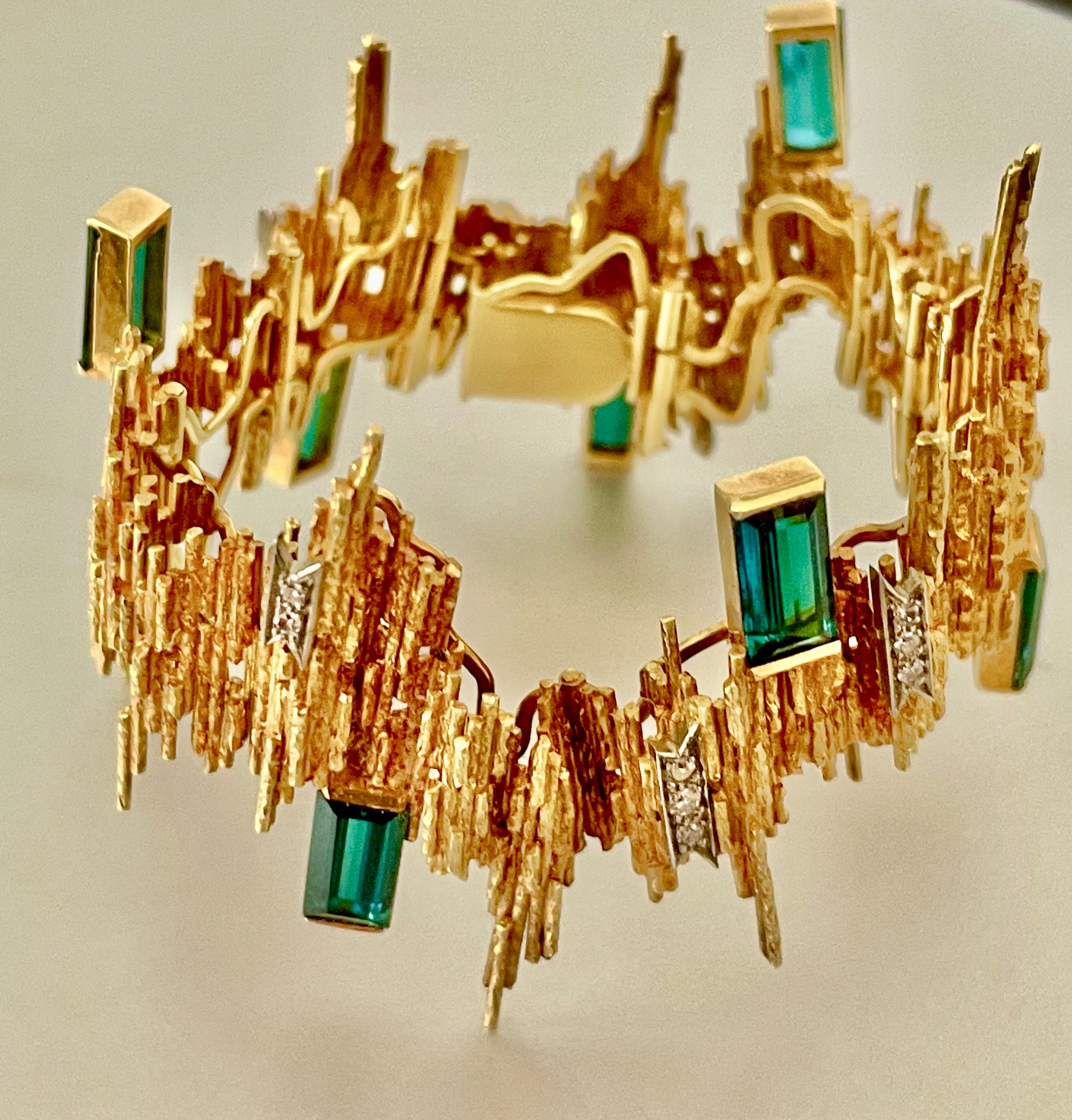 d4c23e20-fae6-417c-b322-c779e8d97b3a