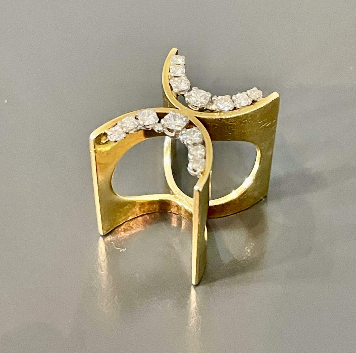 85bf300d-e923-4a0a-ad42-55f45ee626c6