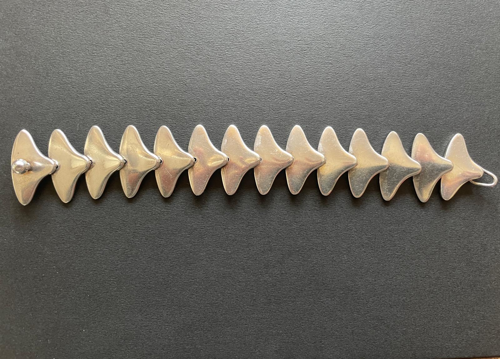 8680d791-7deb-470e-8069-ecf51d71a310